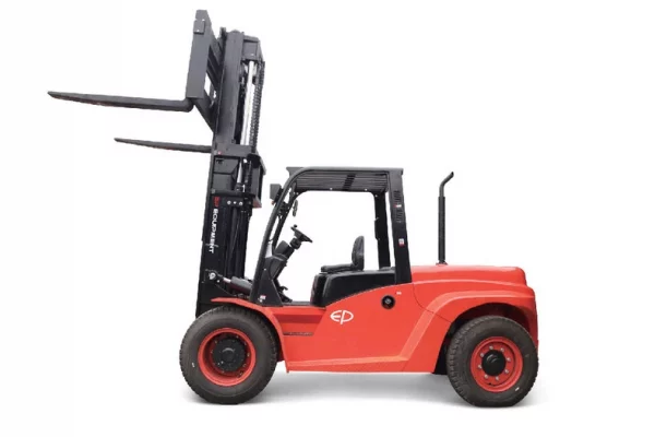 Фото 3 - Погрузчик вилочный дизельный EP Equipment CPCD100T8 OPTIMAL SERIES (Isuzu, 2W300, POS, PT, кабина с отопителем).