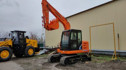 Фото 32 - Мини-экскаватор Lonking CDM6080.